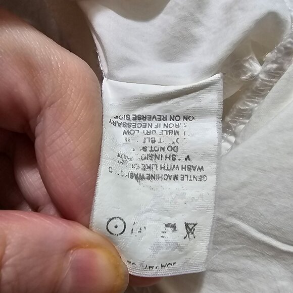 Beulah White Cotton Ruffled Blouse With Puff Sleeves & Pearl Button Accents Size - Picture 4 of 7